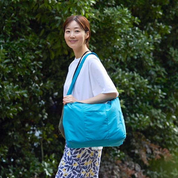 Kilka/旅に便利な撥水ナイロンショルダーバッグ -軽量＆撥水でポケット